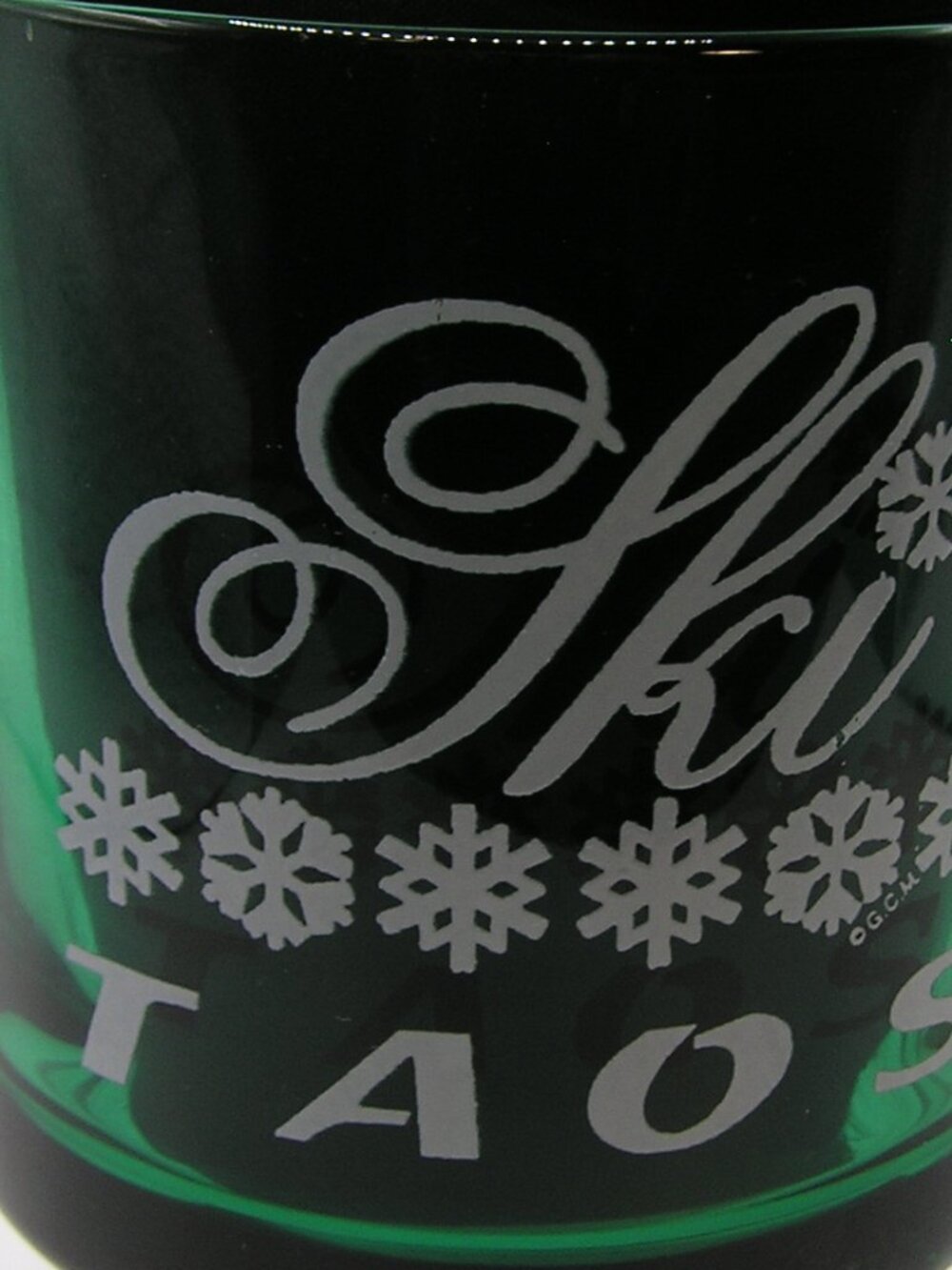 Vintage Emerald Green Ski Taos Glass Coffee Mug - Picture 3 of 8